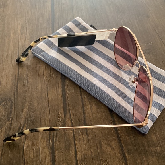 J. Crew Bondi Wire Frame Aviator Sunglasses - Picture 6 of 10